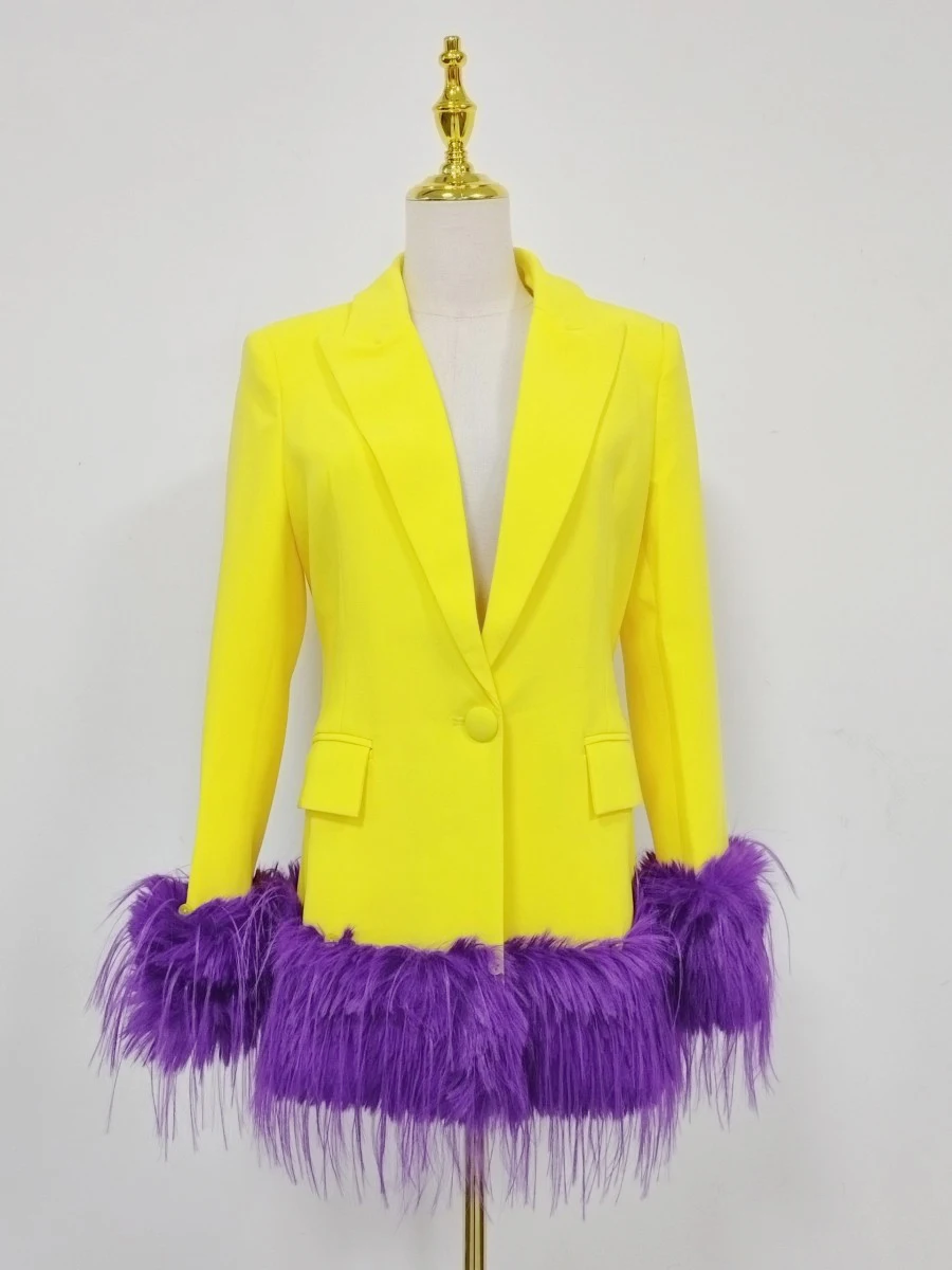 TWOTWINSTYLE Colorblock Slimming Spliced Feather Blazer for Women Lapel Long Sleeve Patchwork Button Temperament Coat Female New
