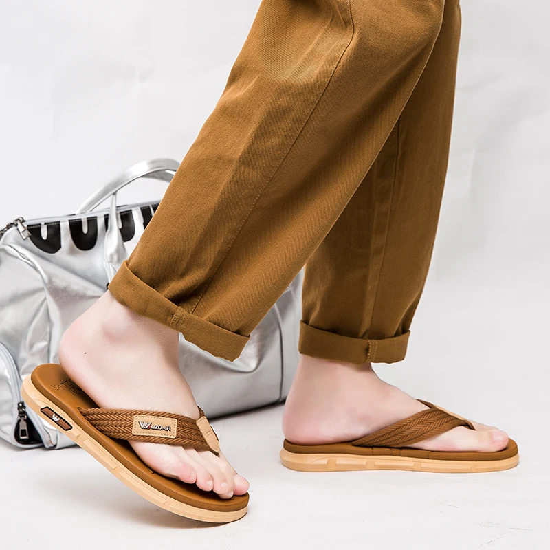 Popular 2026 Summer Men’s Slip-Resistant Flip Flops – Comfortable, Durable, Casual, Beach Sandals. image 5