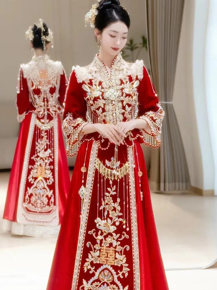 New Chinese-style red velvet wedding dress luxurious bridal gown dragon and Phoenix