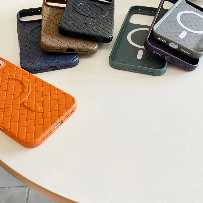 Fundas magnéticas suaves disipadoras de calor con textura tejida de TPU para IPhone 17 Pro Max 16 15 14 13 12 para cubierta trasera anticaída Magsafe