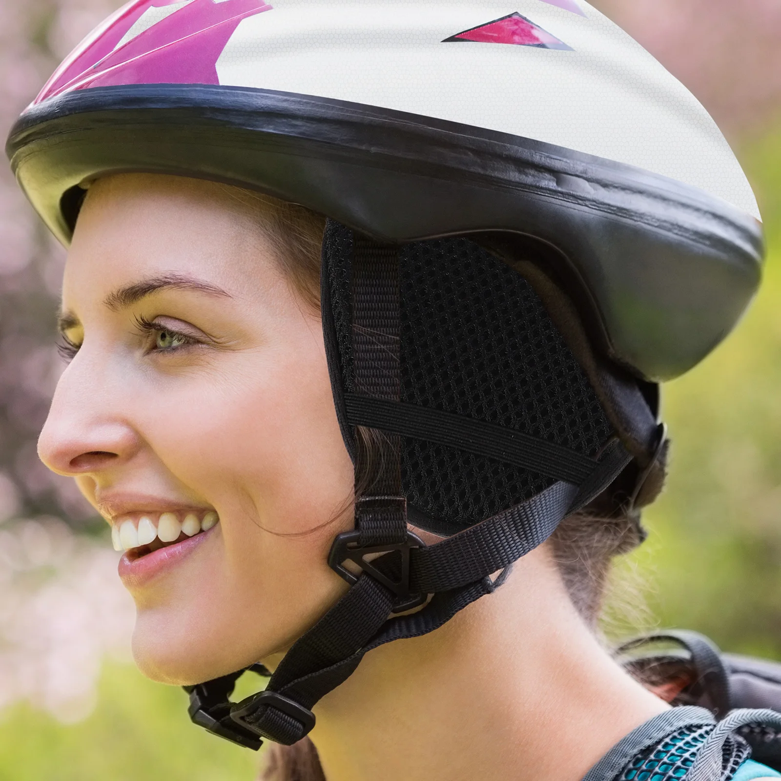 1Pair Windproof Ear Warmers Winter Cycling Earmuffs Detachable Ear Pads for Warmth Noise Reduction Comfortable Fit