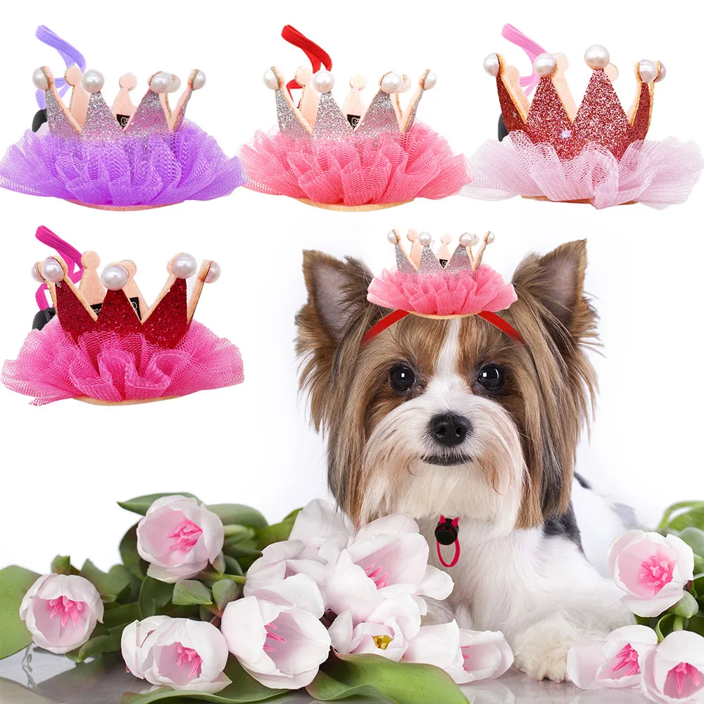Pet Birthday Dog Crown Cap with Lace Pearl Red Series Sequin Decorate Hat z regulowanymi akcesoriami dla psów Puppy Cat Dog Product