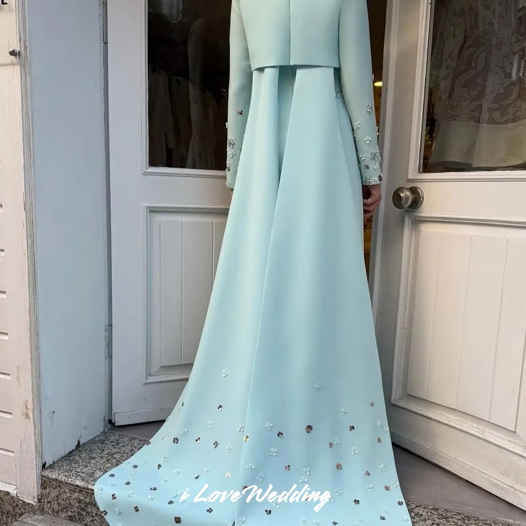 Blaues Abendkleid mit O-Ausschnitt 2025, Satin, lange Ärmel, Perlen, 3D-Blume, A-Linie, Sweep-Zug, bodenlang, plissiertes Partykleid, individuell gestaltet