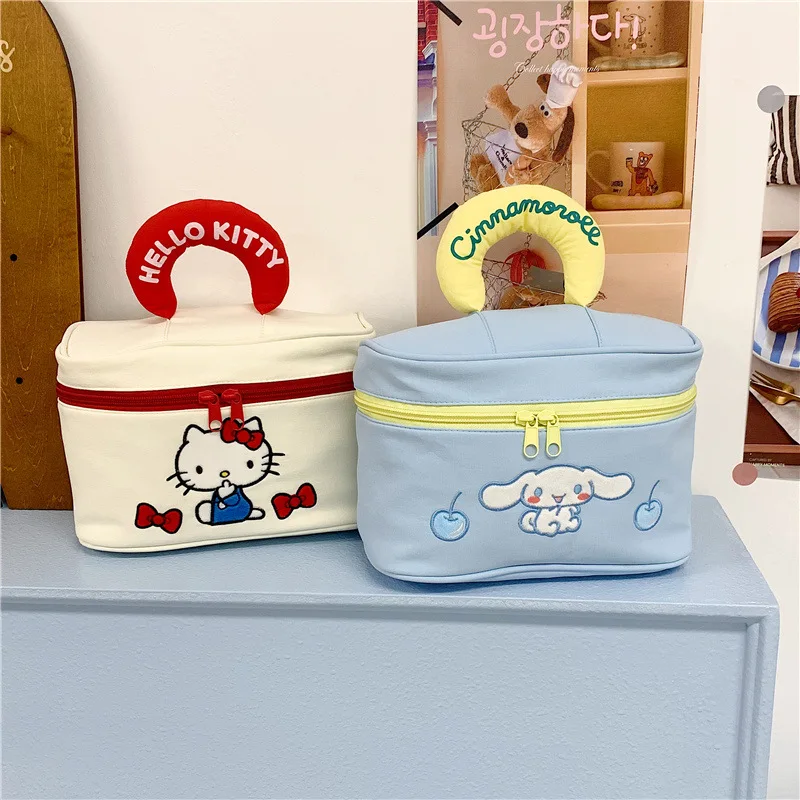 Kawaii HelloKitty Cartoon Peripheral Women's Makeup Bag, Large Capacity Handheld Makeup Bag, Storage Bag