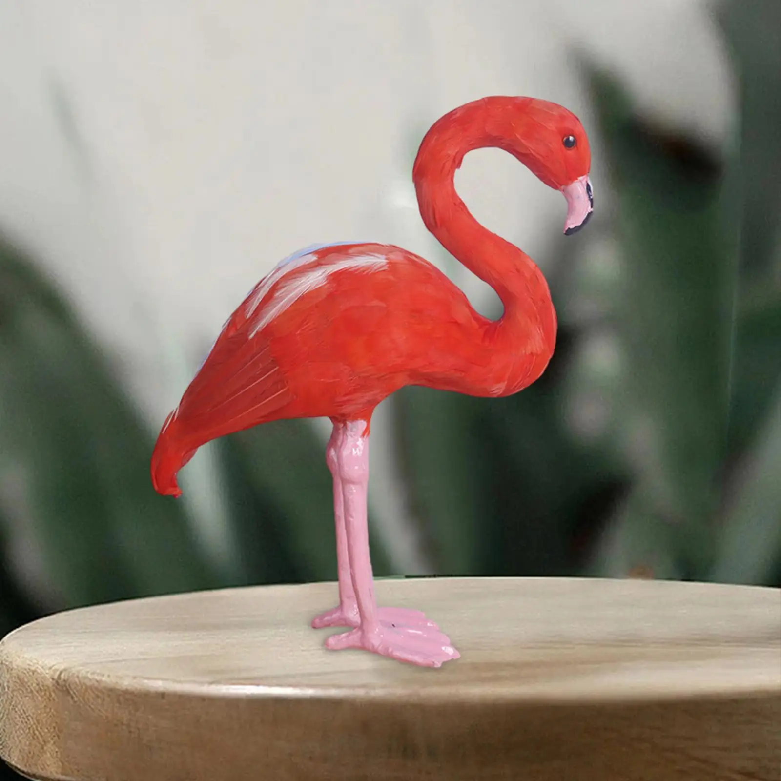 

Flamingo Statue Vivid Craft Creative Ornament Imitation Bird Model Art Bird Sculpture for Porch Courtyard Indoor Outdoor Garden