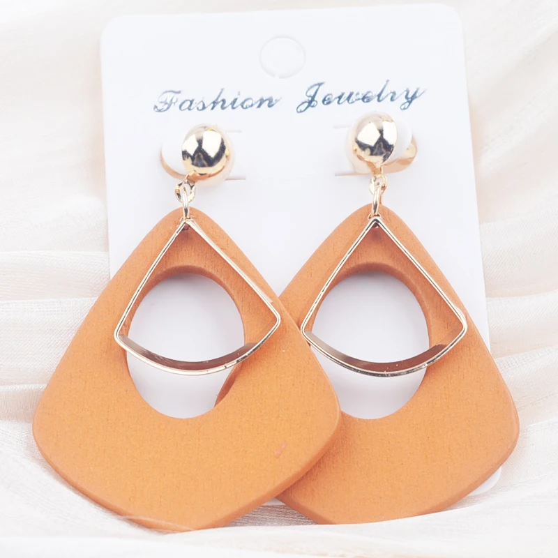 Trendy Personality Water Droplet Dangle Earrings for Women Two-Layer Twist Metal Wooden Drop Earrings Hollow Geometry Jewelry
