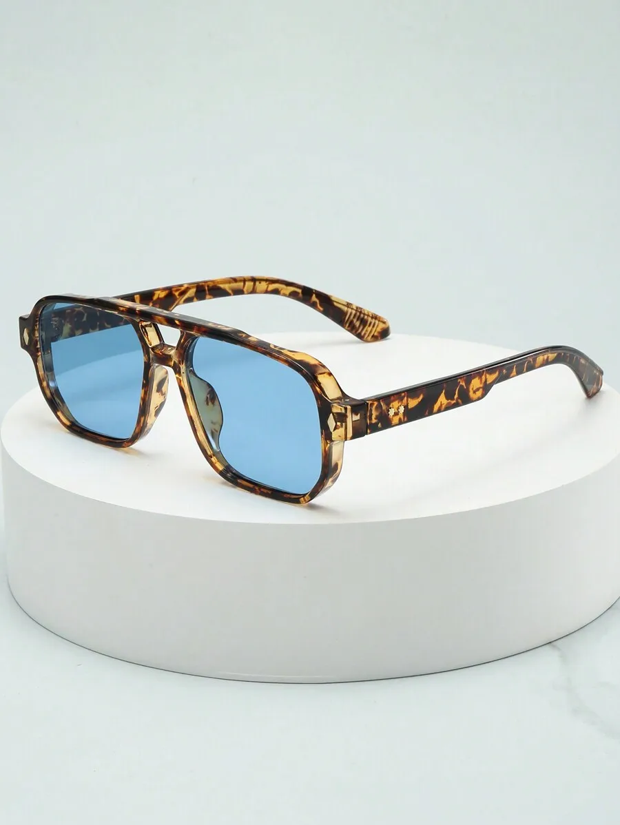 

Tortoiseshell Square Double Bridge Sunglasses with Blue Lenses for Outdoor Casual Wear