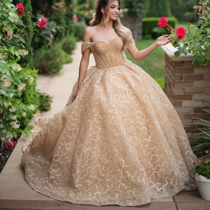 

Shiny Champagne Quinceanera Dresses Off the Shoulder Sequin Crystal Decal Long tail Vestido De 15 Quinceanera Customize