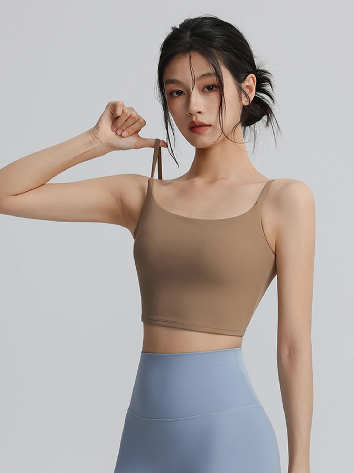 Women's U-Neck Spaghetti Strap Strappy Back Sports Bra Fixed Cups Quick Dry Naked Feel for Yoga Gym