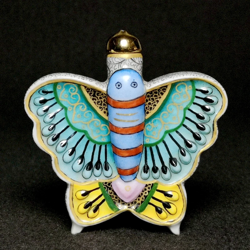 YIZHU CULTUER ART Size 6.4 x 6.2 cm Mark Chinese Porcelain Painting Butterfly Statue Snuff Bottle Collection Decoration