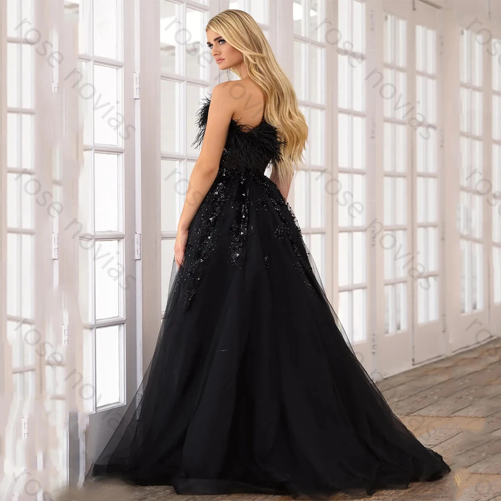 High Quality Black Classic Evening Dress Tulle for Floor-Length Strapless Sleeveless Prom Dress Feathers Sequin Slit Customized