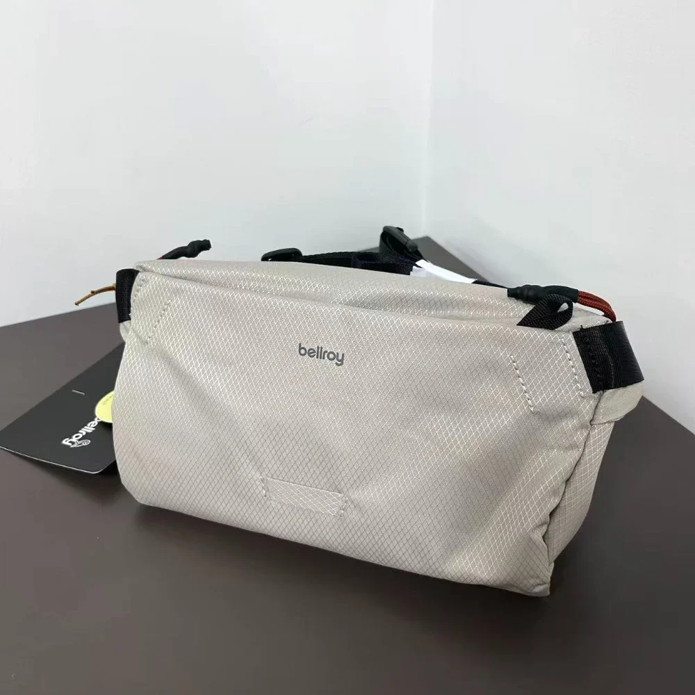 Bellroy Lite Sling 7L Leichte Umhängetasche für Herren, Luxuriöse Magnetverschluss-Umhängetasche, EDC-Brusttasche für Pendler, Fahrrad- und Reisetasche – Detail 6
