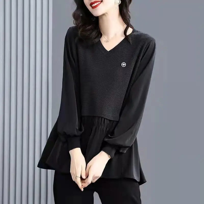 Fashion Spliced Button Folds Fake Two Pieces Blouses Women\'s Clothing 2023 Autumn Winter Loose Casual Tops Office Lady Shirts