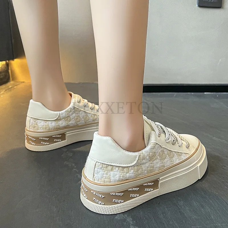 Thick Soled Checkerboard Low Cut Canvas Shoes Lightweight and Non Slip Fashionable and Versatile Women Casual Board Shoes