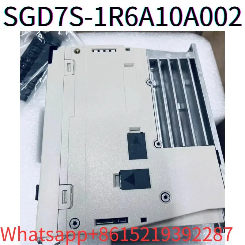 Servocontrolador SGD7S-1R6A10A002, 200W, nuevo