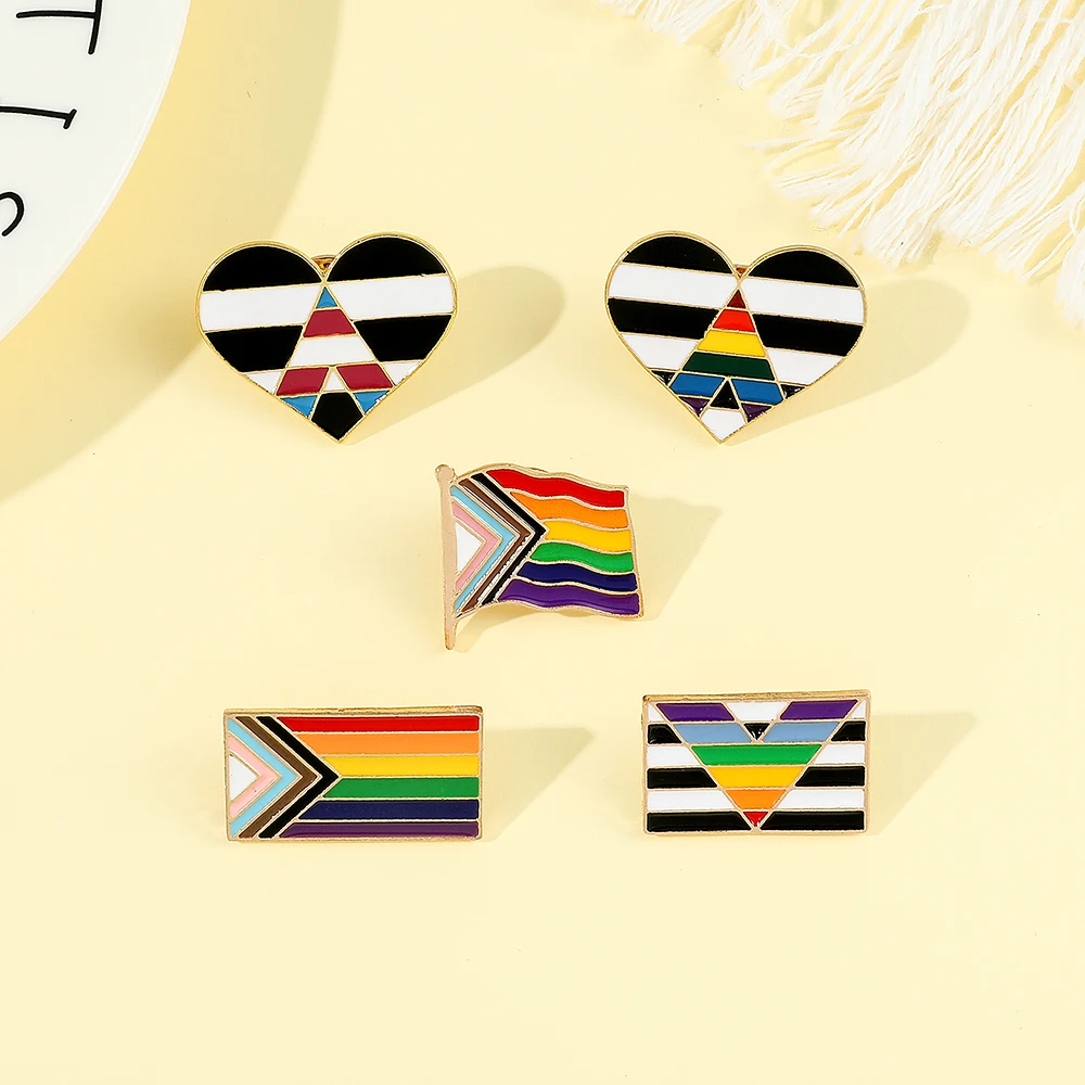 LGBT Rainbow homosexual Lipstick Kiss lip Lesbian Pride Flag Pride heart shaped flag lapel pin badge pin Brooch