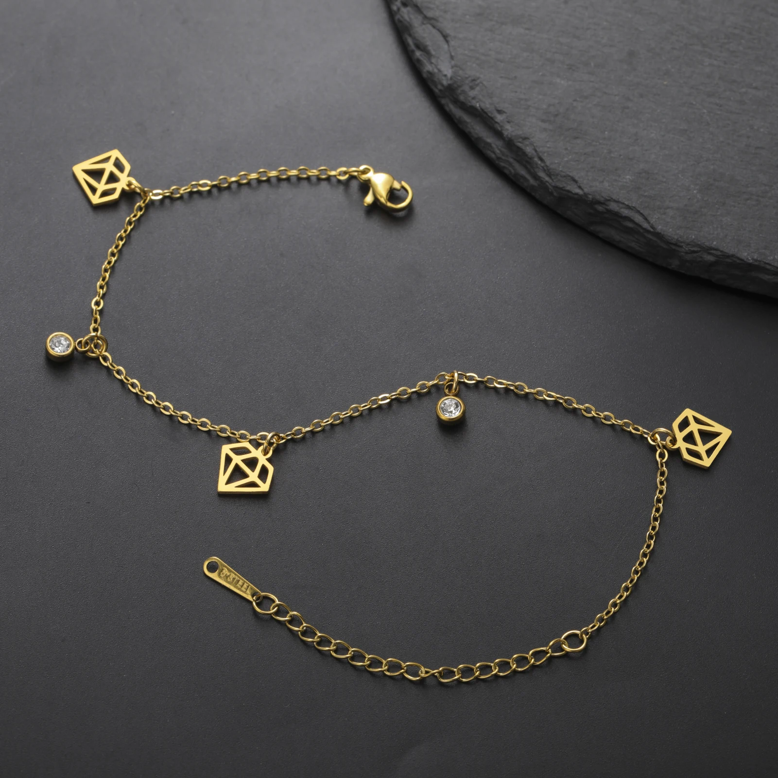 

COOLTIME Stainless Steel Geometry Bracelet Fashion Gold Color Bracelet for Women Girls Jewelry Birthday Gift