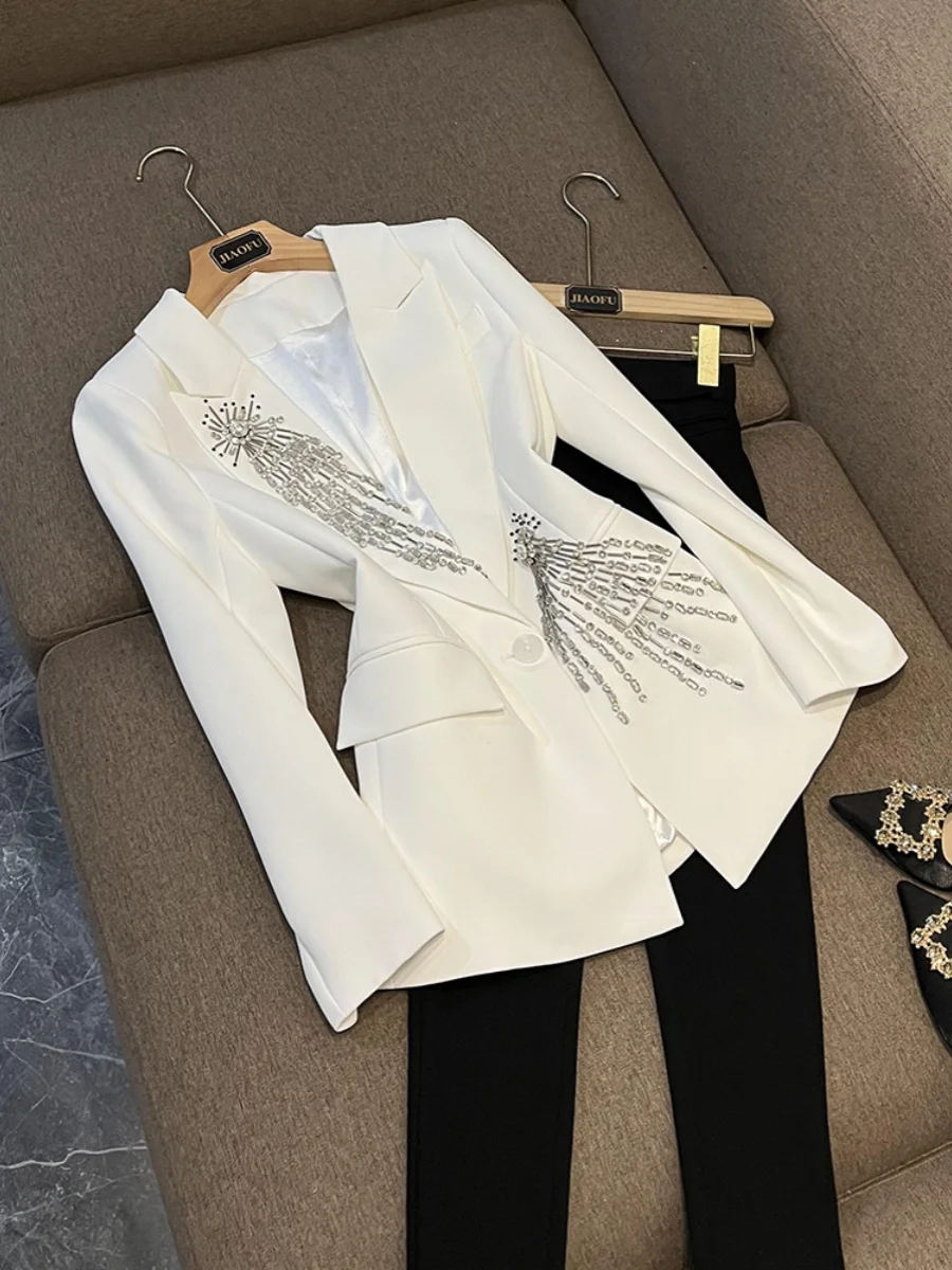 

Ele White Diamond Embellied Heavy Work Suit Jaet Женское пальто Faion Commute Sle Long Sve с классическим воротником