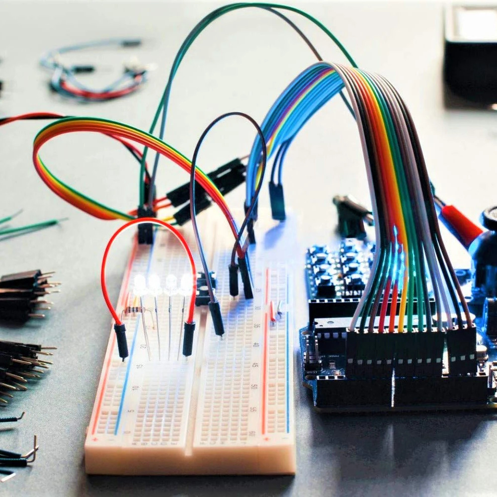 Breadboard Jumper Wire Kit con tavola per il pane a 400 punti + 65 pezzi di più dimensioni M/M Jumper Wire + 140 pezzi 2-125mm Jumper Wire