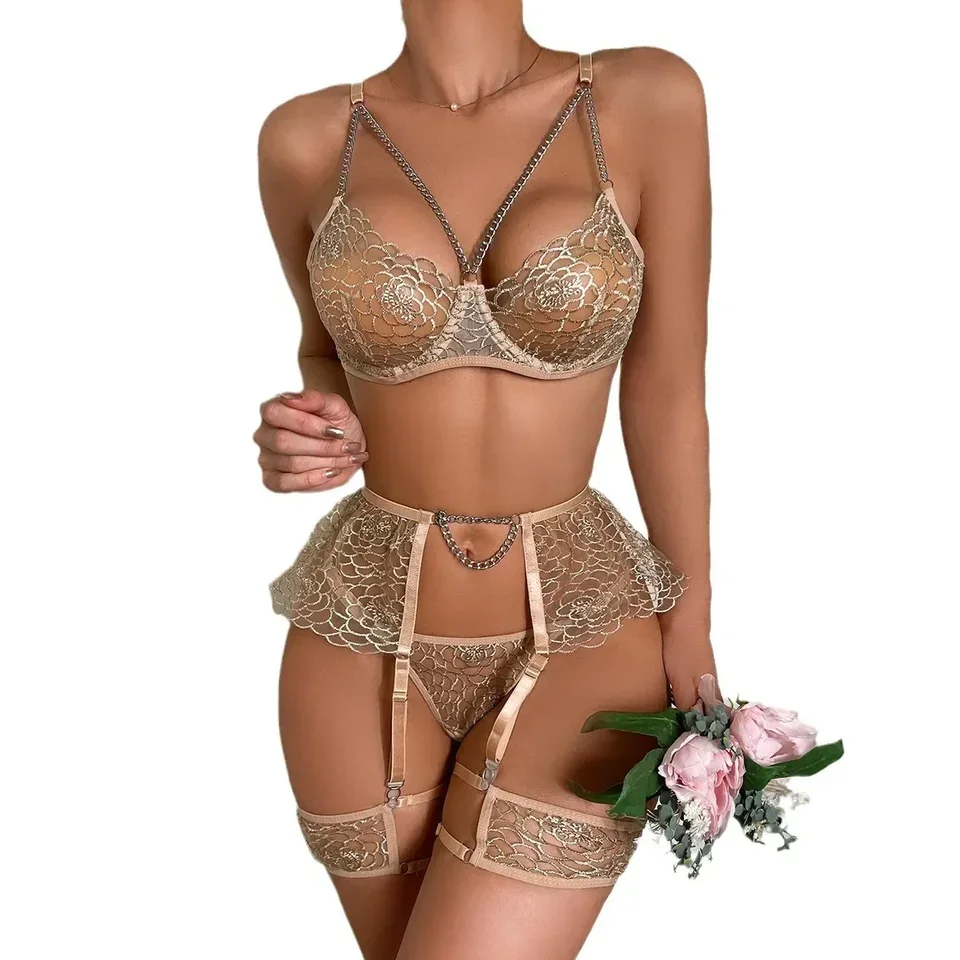 

Однотонная юбка с вышивкой, комплект эротического нижнего белья с металлической цепочкой, женские чувственные порно костюмы, нижнее белье со стальными кольцами