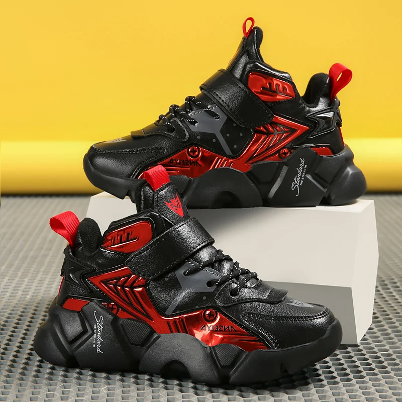 

A pair of children's four-season leather upper high-top sports shoes, soft and comfortable running shoes, size 28-39,TL-868