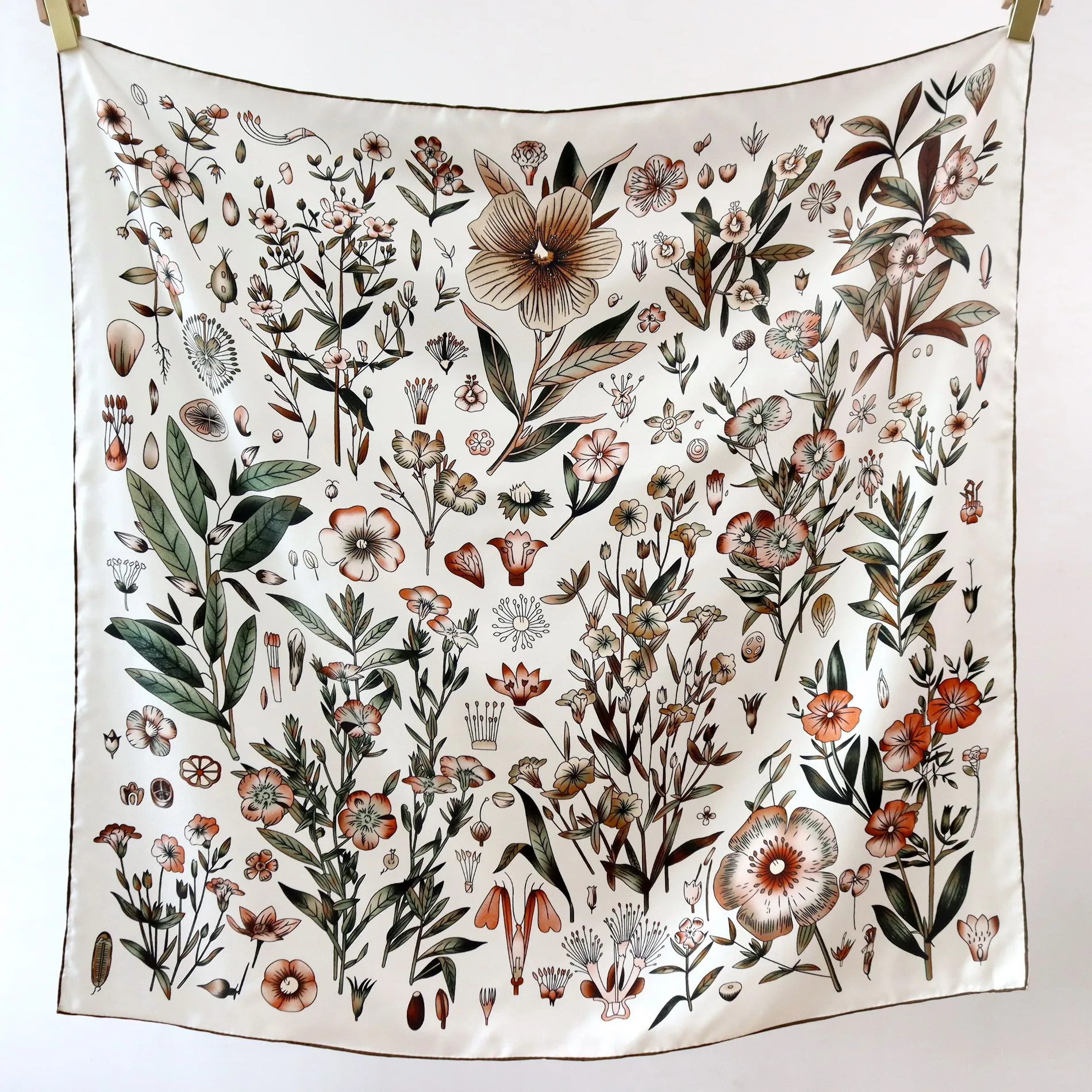 High-end Elegant Women Flower-patterned Collection Print Quality 14MM Twill100% Mulberry Silk Hand-rolled Edge Large Scarf