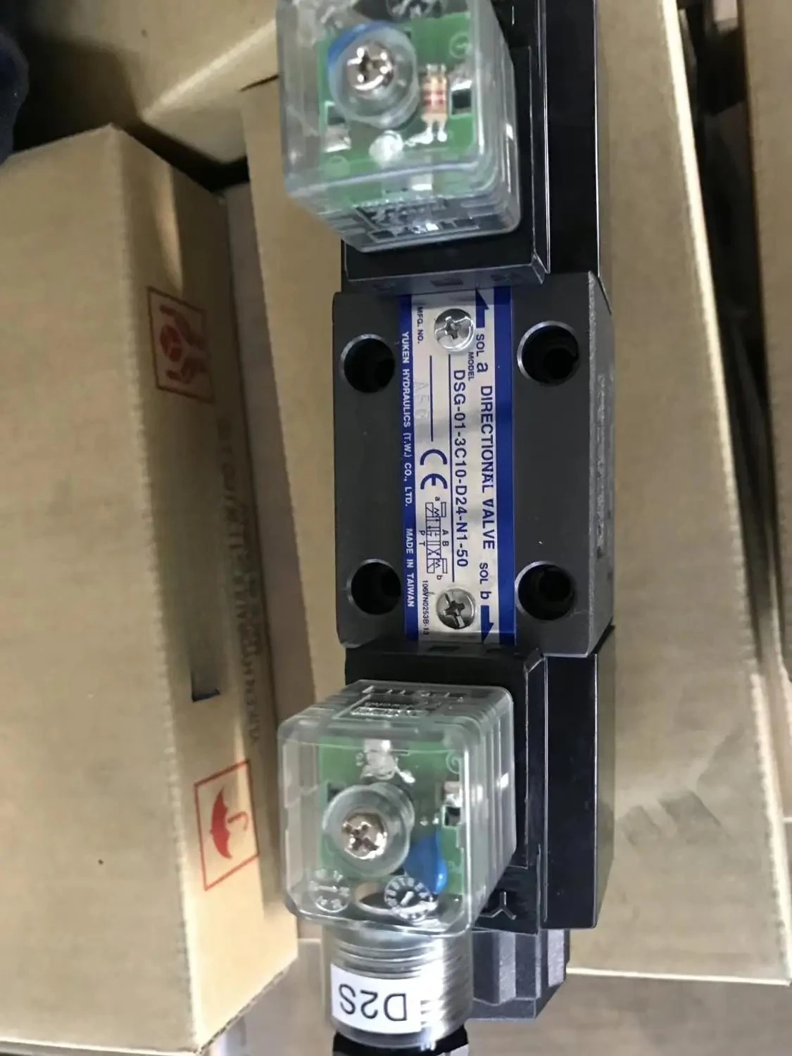 Hydraulic Valve Dir…