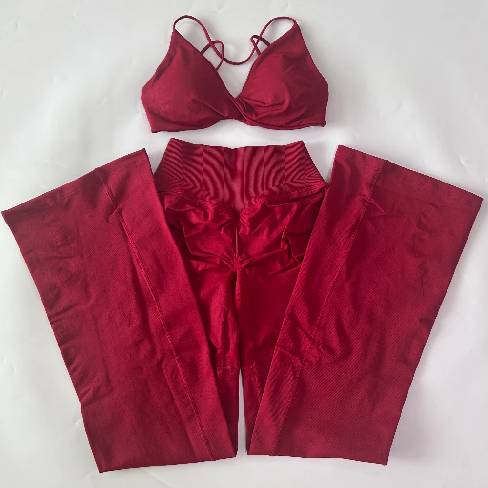 2-teiliges Set mit ausgestellten Leggings für Damen, Sport-BH mit Twist-Front, weite Yoga-Hose, nahtloses Yoga-Set, Trainingskleidung, Trainingsanzüge – Detail 10