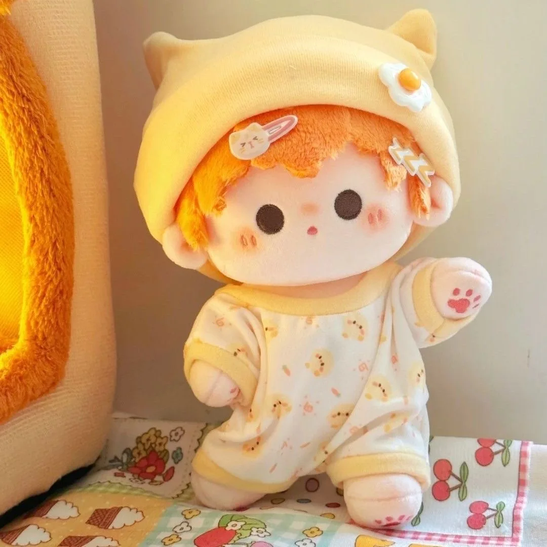 

New Cute 20cm Cotton Doll Velvet Pajamas Clothes with Hat Idol Doll Sleep Clothes Accessories