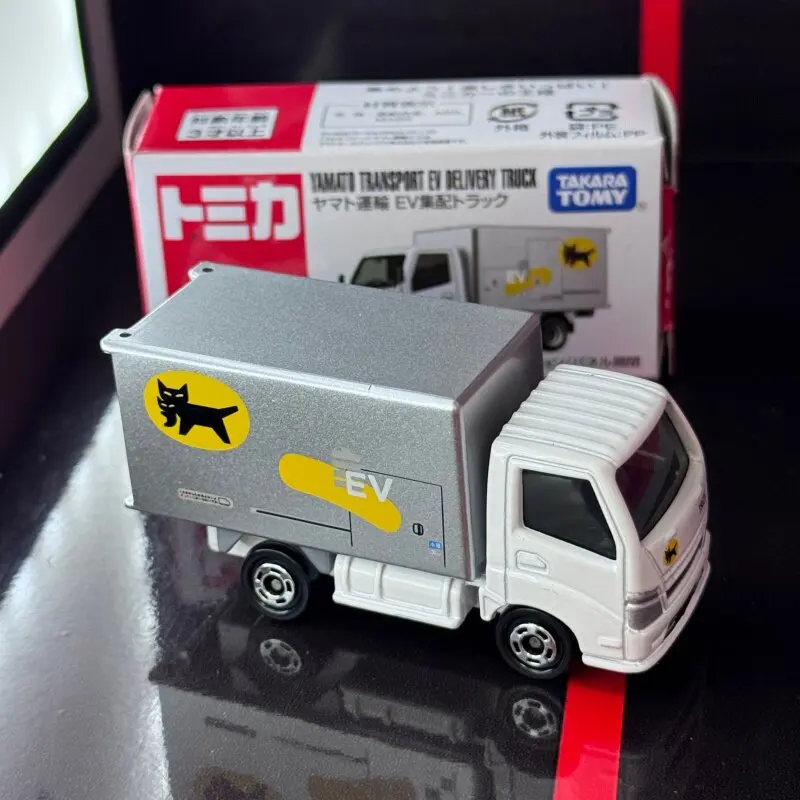 Takara Tomy Tomica No.48 Yamato Transport EV Truck Alloy Diecast Mini Car Model Collectible Vehicle Toy Gift For Kids Boys
