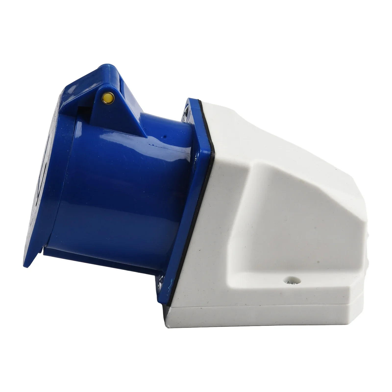 Enhanced Safety Features Moisture Proof and Dust Proof Design Flame Retardant Material 220~250V Industrial Connector