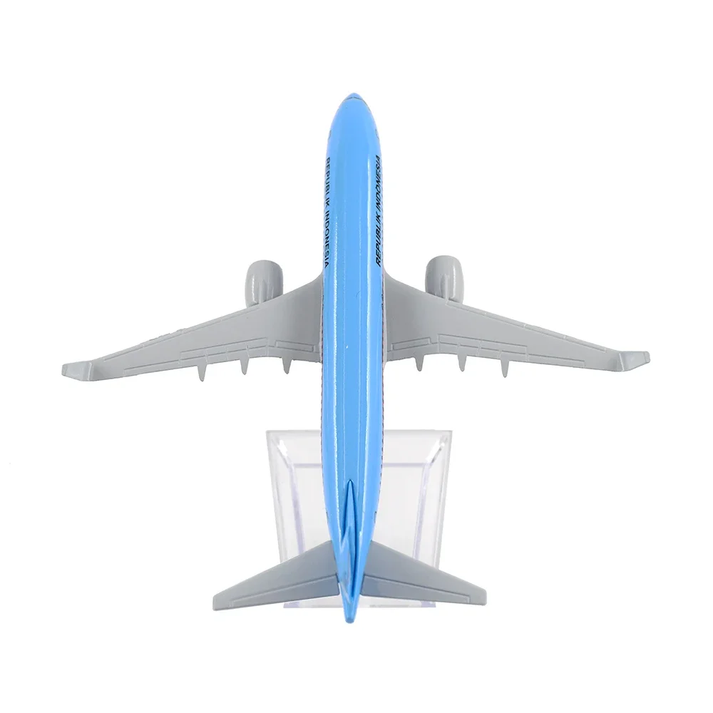 1/400 Aereo Boeing 737 Republik Indonesia 16 centimetri In Lega di Aereo B737 Modello Giocattolo Per Bambini Regalo per la Decorazione Della Collezione