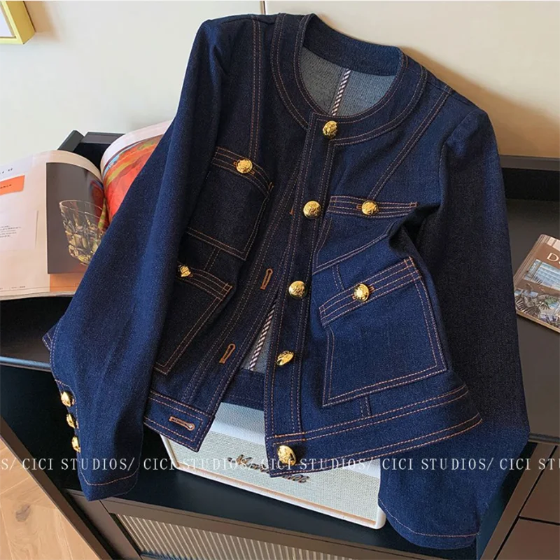 Retro Chic Gold Buckle Short Denim Jacket Women's Autumn 2026 New Style Slimming Waist-Cinching Fashionable Top