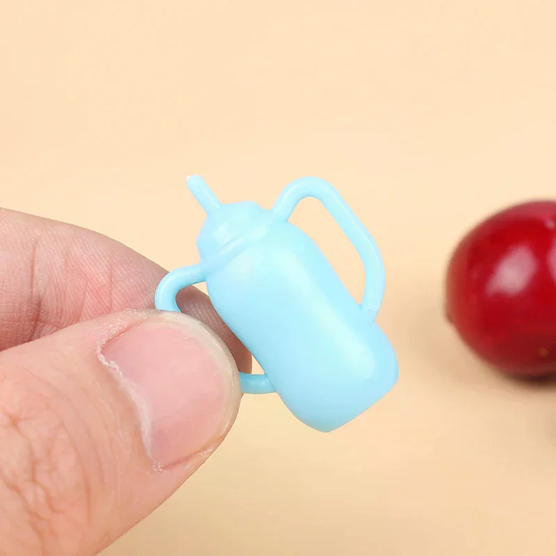 9 unids/set Mini chupete para muñeca, juego de vajilla para bebé, suministros para jugar a las casitas, pezones simulados para muñecas, juguete para niños, accesorios para chupete de bebé