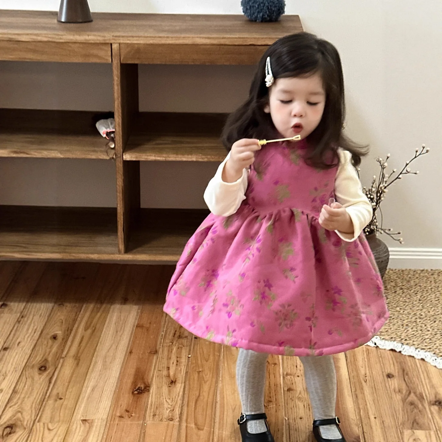 مجموعة الفتيات 2025 الخريف/الشتاء حزام تنورة أسفل قميص قطعتين مجموعة حلوة ولطيفة مزاجه مريحة ارتداء اليومي