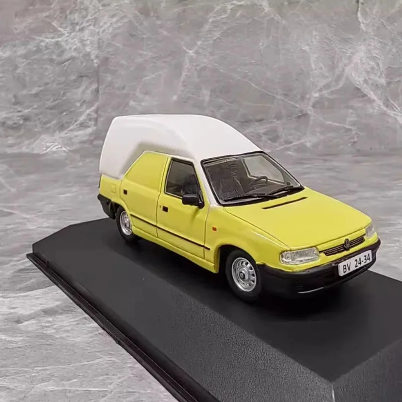 

1:43 FELICIA VAN PLUS Alloy Car Model Classics Adult Souvenir Gift Static Display