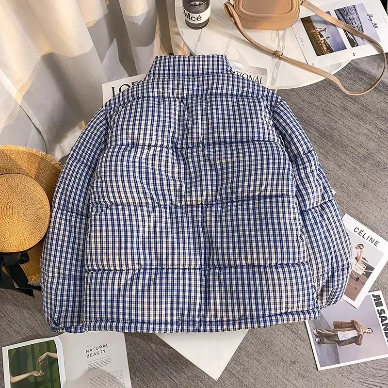 

Женская шикарная синяя зимняя куртка с длинным рукавом 2025 года, женские теплые утепленные пальто на молнии, корейские клетчатые куртки с воротником-стойкой и хлопковой подкладкой