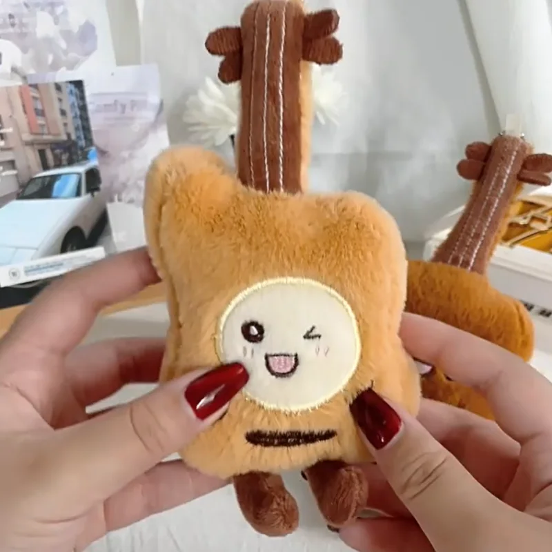 لطيف الإبداعية محاكاة الغيتار الكمان أفخم دمية محشوة اللعب المفاتيح قلادة حقيبة حلي معلقة جرلي ظهره الملحقات