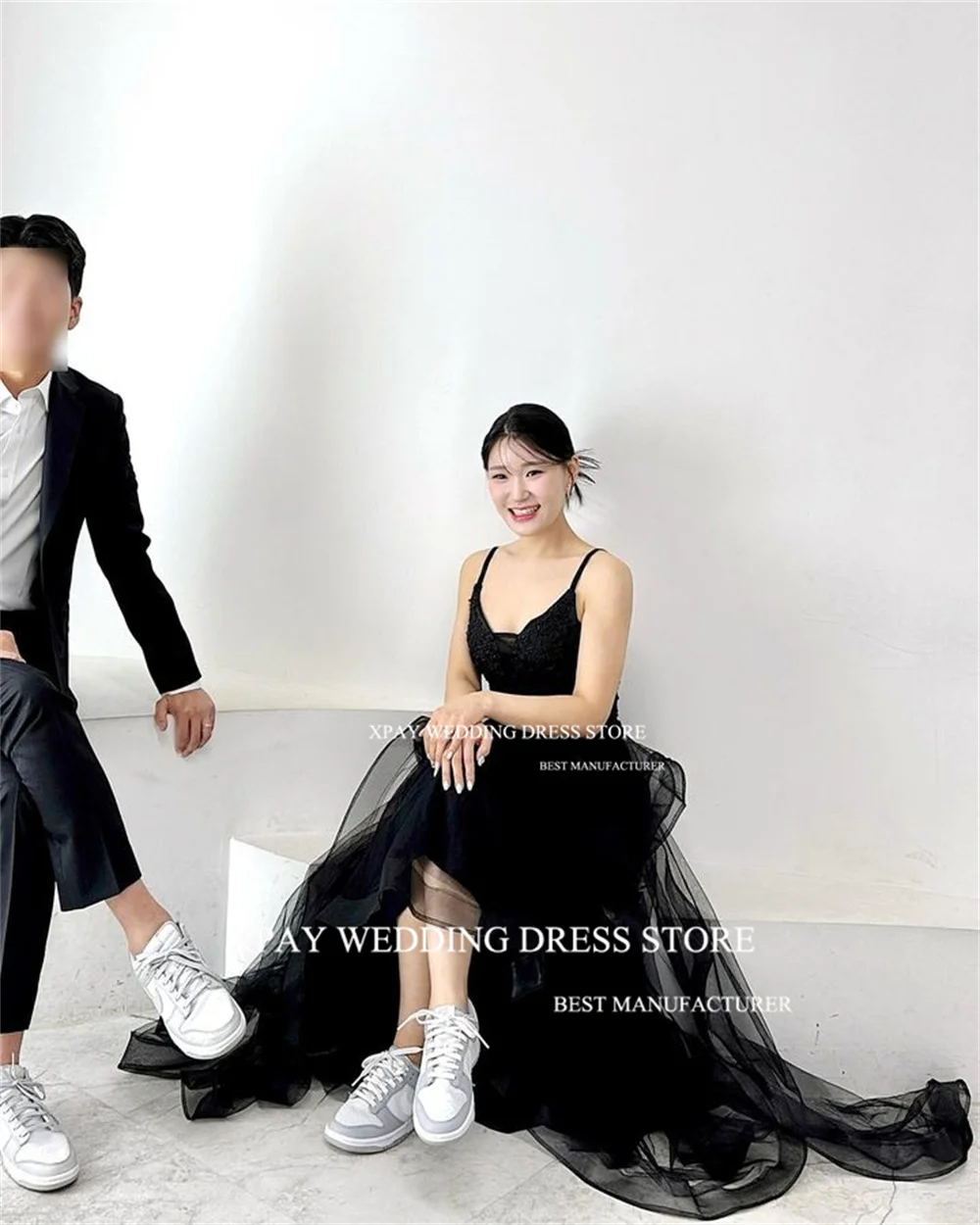 XPAY Spaghetti Strap Black Korea Evening Dresses V Neck Wedding Photo Shoot Prom Gown Short Sleeve Draped Gothic Reception Dress