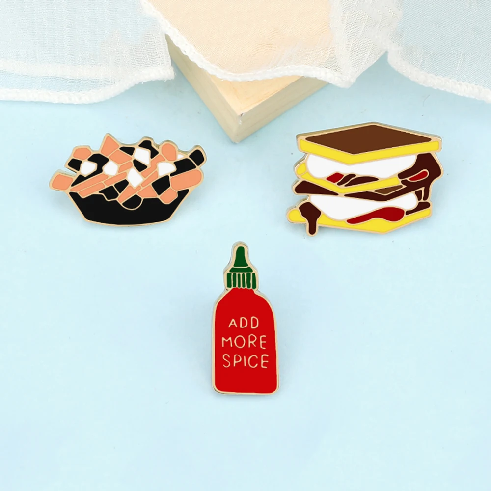 Cartoon Cute Foods Brooch French fries Hamburger Pizza Enamel Badge Sandwich Salad Hot Dog Bag Lapel Pin Jewelry Gift for Friend