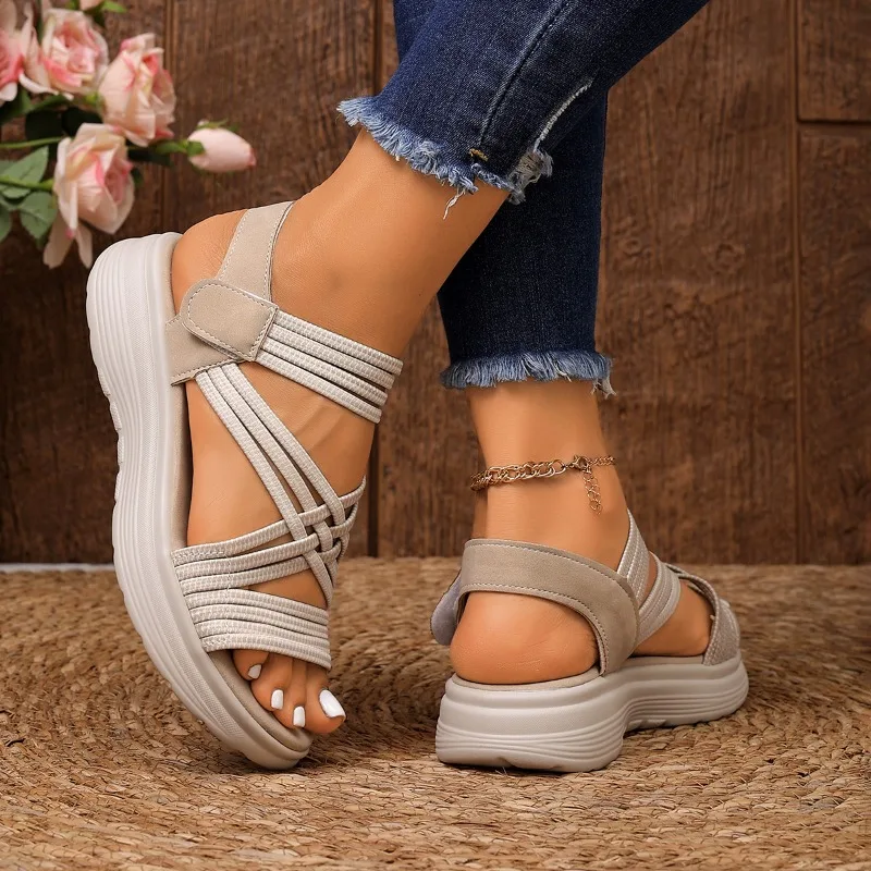 2026 Sommer Damen Römersandalen Modische Kreuzriemen-Designer-Sandalen Neue Low-Top Damen Outdoor Freizeit-Walkingschuhe 36-43 – Detail 25