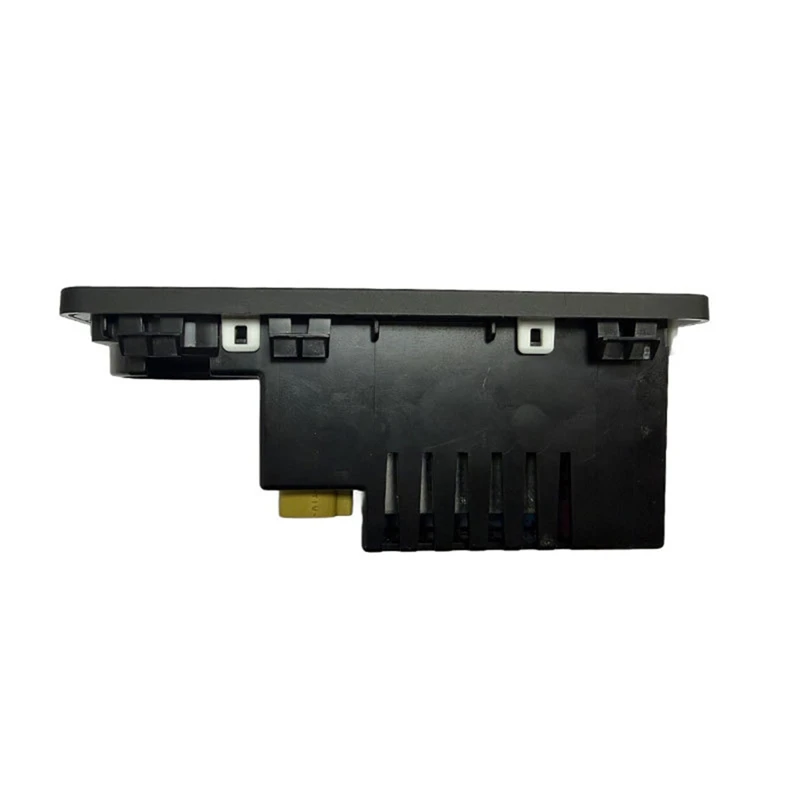 Super Sale LR139734 Car USB Charging Port Interface Socket for Land Rover Discovery Sport Evoque 2021-2023 L8B2-19E110-CD