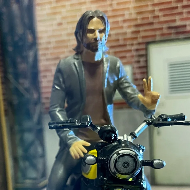 Modèle 1:18 en résine peinte, pilote de moto, homme élégant et cool, accessoire de scène, figurine miniature DIY, collection, présentation