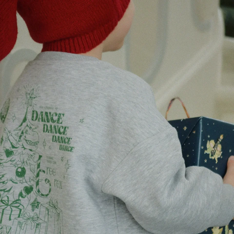 2025 مجموعة ملابس الأطفال الشتاء KS الفتيات الكرتون الكلاب أفخم لينة بلوزات بنطلون الأولاد الصوف هوديس السراويل الاطفال ملابس خارجية