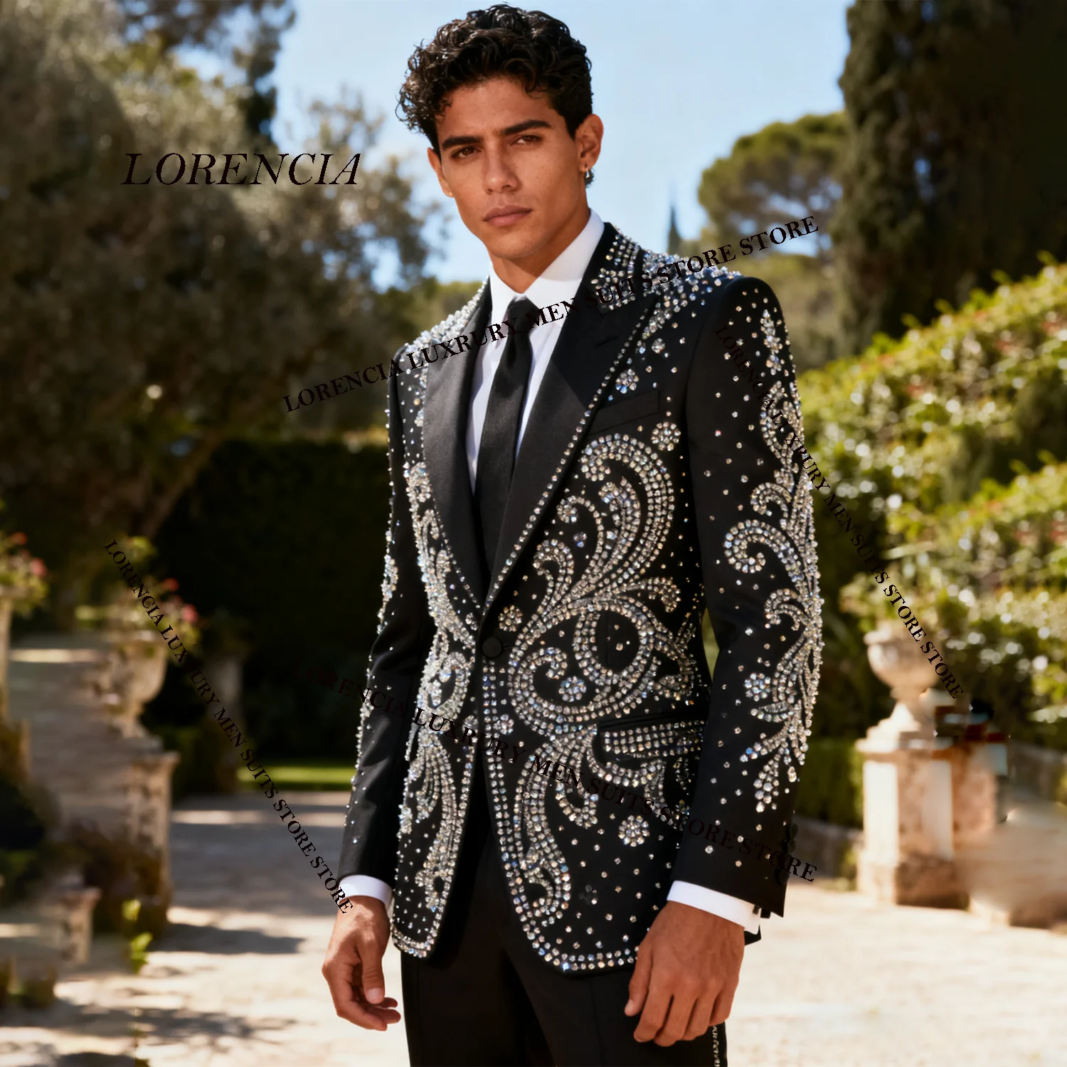 

Customized Glitter Metal Embellished Men Suits Slim Party Prom Blazer Costume Homme Single Breasted 2 Pieces SetGroom Tuxedos