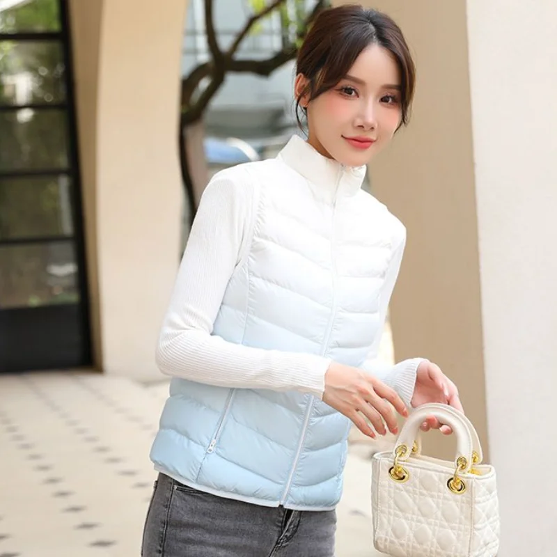 Trend Down Vest Jacket for Women Lightweight Padded Coats Ultra Light Hit Duck Coat Sleeveless Vests Jackets Woman Winter 2024