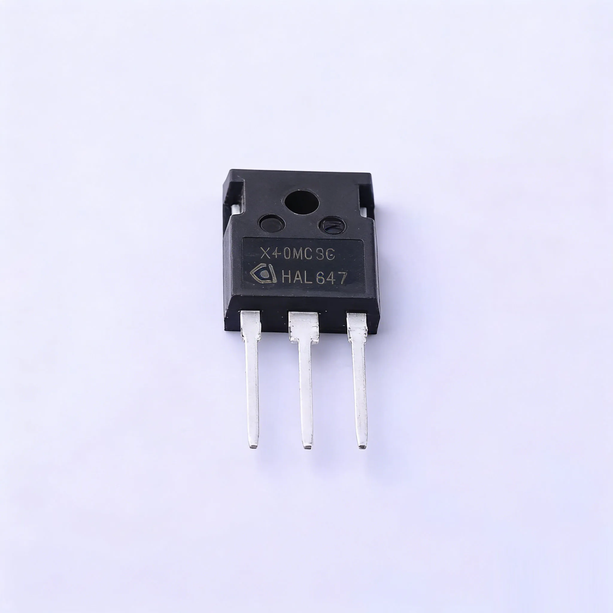 

Модуль IGBT IKW40N120CS6 TO-247-3 1.2кВ 80А