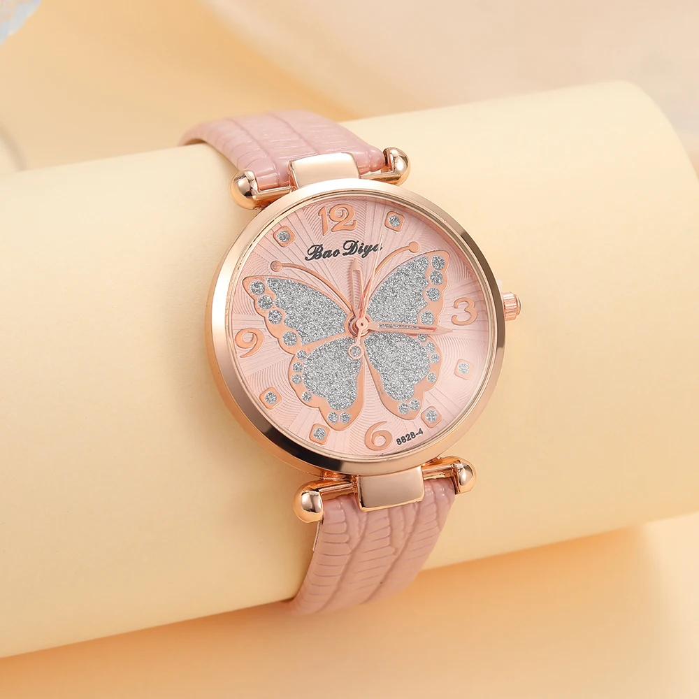 1 قطعة من نمط الفراشة الوردية المتلألئة بمزاج عصري للنساء مقترن 5 قطع من المجوهرات ساعة كوارتز للنساء