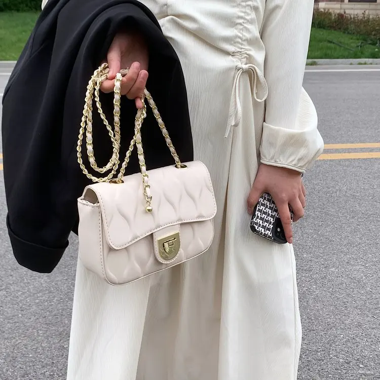 simple-vintage-designer-diaper-bags-for-women-classic-chic-messenger-bag-high-end-crossbody-bag-elegant-solid-color-best-show