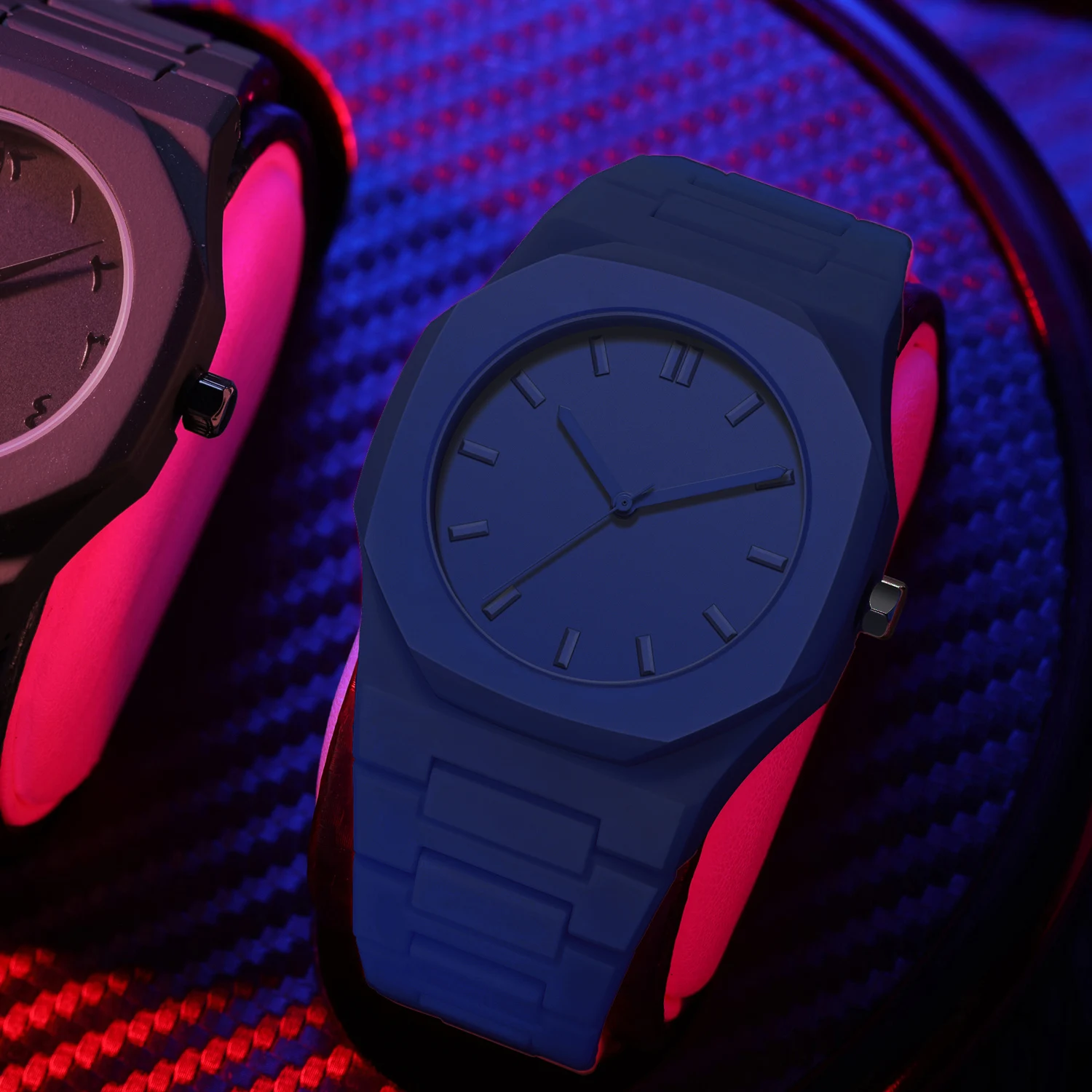 Explosions dopamine watch men's and women's black high-grade casual Joker waterproof student youth watch.